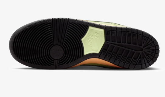 NIKE SB DUNK LOW PRO - LIGHTLIQUIDLIME