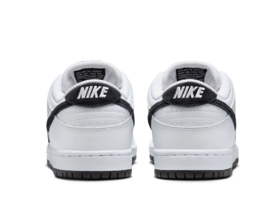 Nike SB Dunk Low Pro - WhiteBlackWhite